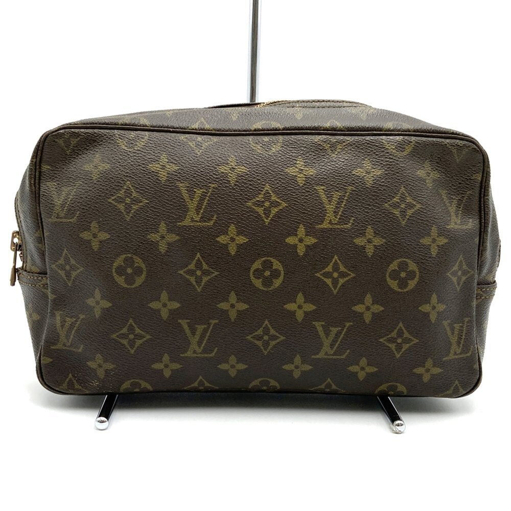 LOUIS VUITTON Authentic Brown Monogram Pouch